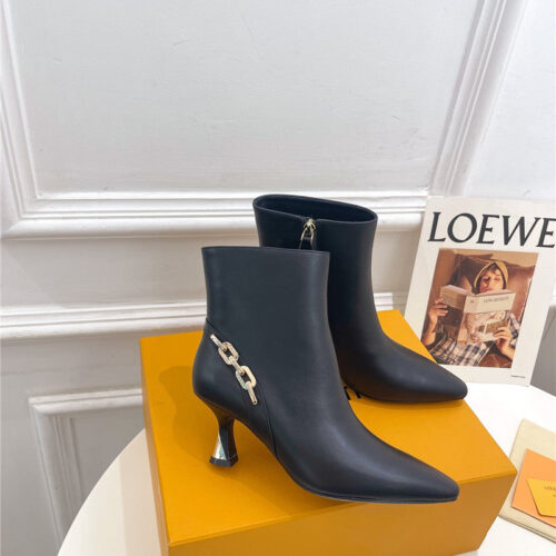High Quality Luxury Louis Vuitton Small Square Toe Metal Heel Boots – Style 85667