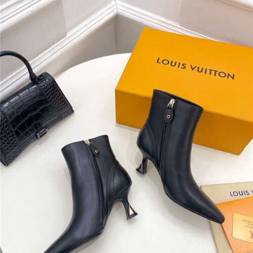 High Quality Luxury Louis Vuitton Small Square Toe Metal Heel Boots – Style 85667 product detail