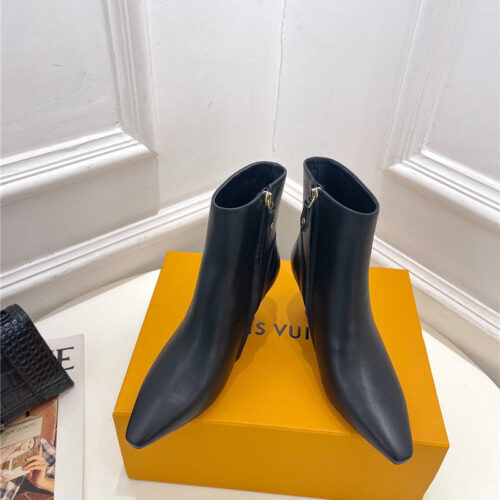 High Quality Luxury Louis Vuitton Small Square Toe Metal Heel Boots – Style 85667 alternate view