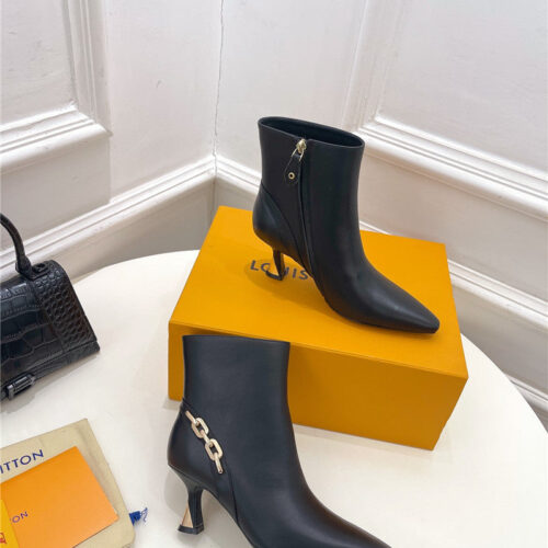 High Quality Luxury Louis Vuitton Small Square Toe Metal Heel Boots – Style 85667 product detail