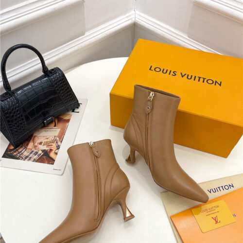 High Quality Luxury Louis Vuitton Small Square Toe Metal Heel Boots – Style 75491 product detail
