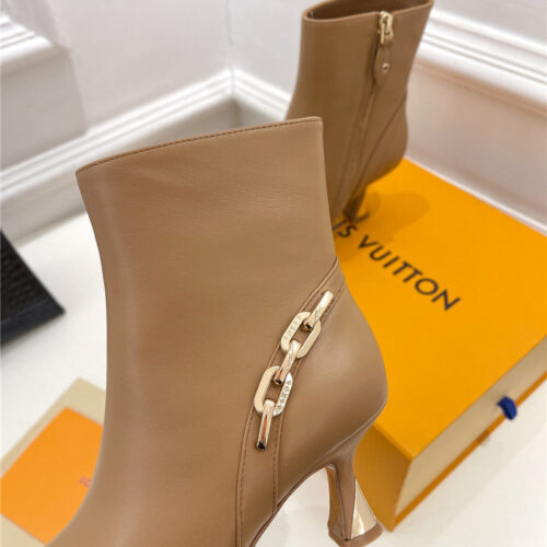 High Quality Luxury Louis Vuitton Small Square Toe Metal Heel Boots – Style 75491 product detail