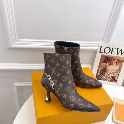 High Quality Luxury Louis Vuitton Small Square Toe Metal Heel Boots – Style 98083