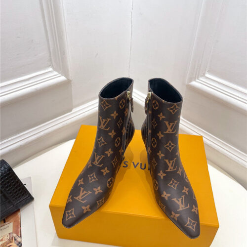 High Quality Luxury Louis Vuitton Small Square Toe Metal Heel Boots – Style 98083 alternate view