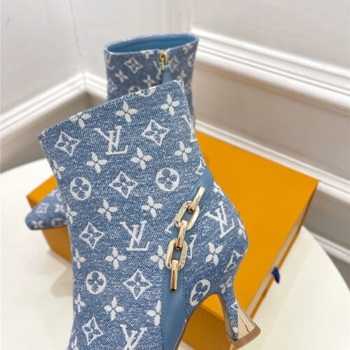 High Quality Luxury Louis Vuitton Small Square Toe Metal Heel Boots – Style 56835 product detail