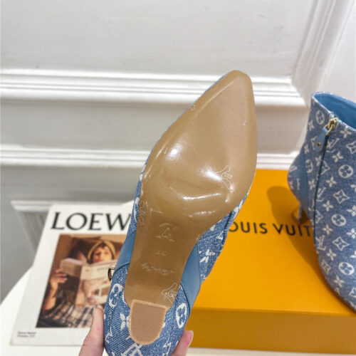 High Quality Luxury Louis Vuitton Small Square Toe Metal Heel Boots – Style 56835 product detail