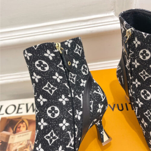 High Quality Luxury Louis Vuitton Small Square Toe Metal Heel Boots – Style 50051 product detail