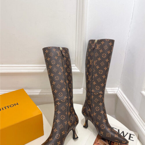 High Quality Luxury Louis Vuitton Small Square Toe Metal Heel Boots alternate view