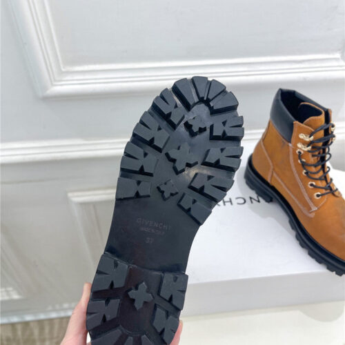 High Quality Luxury Givenchy’s New Autumn And Winter Couple’s Large Yellow Boots product detail