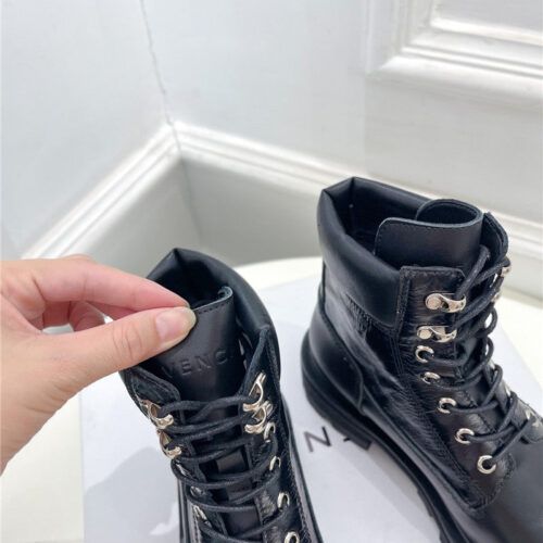 High Quality Luxury Givenchy’s New Autumn And Winter Couple’s Large Yellow Boots – Style 10435 product detail