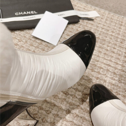 High Quality Luxury Chanel New Electroplated Heel Down High Boots product detail