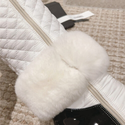 High Quality Luxury Chanel New Electroplated Heel Down High Boots product detail