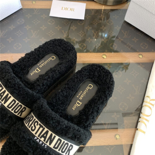 High Quality Luxury Dior Embroidered Fur Slippers – Style 08070 product detail
