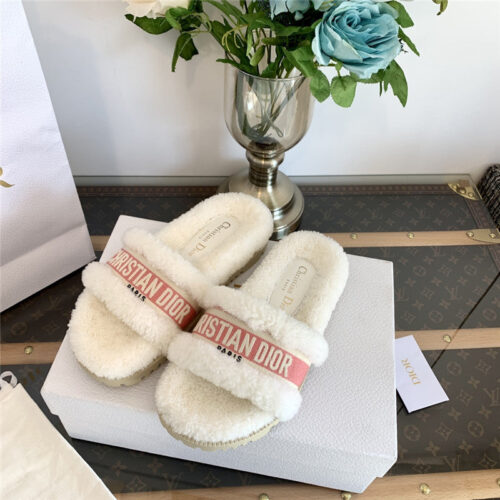 High Quality Luxury Dior Embroidered Fur Slippers – Style 73606 alternate view
