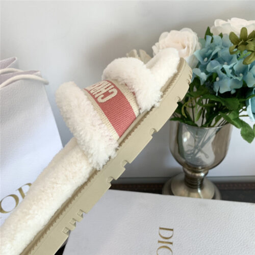 High Quality Luxury Dior Embroidered Fur Slippers – Style 73606 product detail