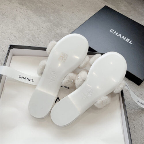 High Quality Luxury Chanel New Wool Slippers product detail