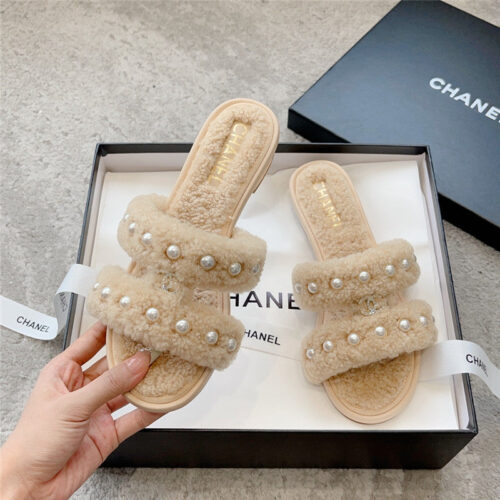 High Quality Luxury Chanel New Wool Slippers – Style 18758 product detail