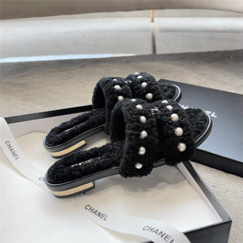 High Quality Luxury Chanel New Wool Slippers – Style 17062 product detail