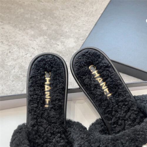 High Quality Luxury Chanel New Wool Slippers – Style 17062 product detail