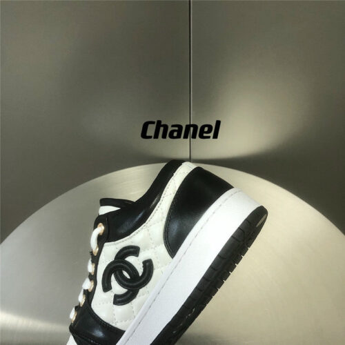 High Quality Luxury Chanel Black And White Panda Rhombus Casual Sneakers – Style 53382 product detail
