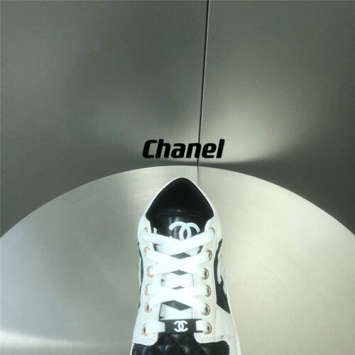 High Quality Luxury Chanel Black And White Panda Rhombus Casual Sneakers – Style 49990 product detail