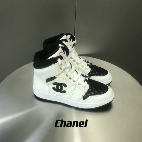 High Quality Luxury Chanel Black And White Panda Rhombus Casual Sneakers – Style 43206