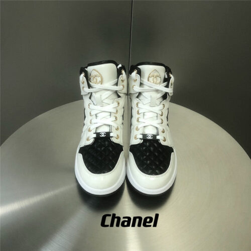 High Quality Luxury Chanel Black And White Panda Rhombus Casual Sneakers – Style 43206 product detail