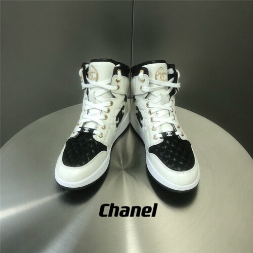 High Quality Luxury Chanel Black And White Panda Rhombus Casual Sneakers – Style 43206 product detail