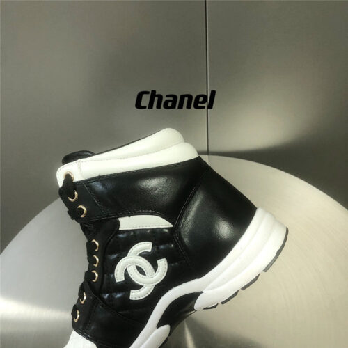 High Quality Luxury Chanel Black And White Panda Rhombus Casual Sneakers – Style 05350 product detail