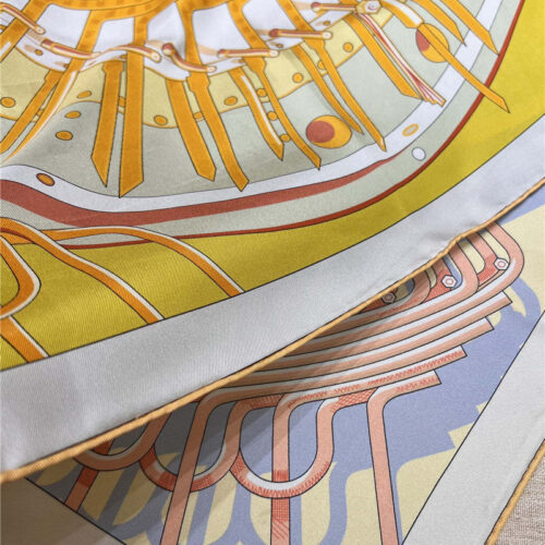 High Quality Luxury Hermes 90Cm Reversible Square Towel product detail