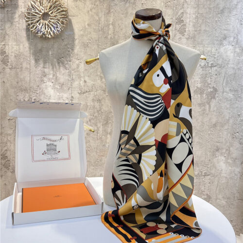 High Quality Luxury Hermes "Grand Parade" 90Cm Square Scarf