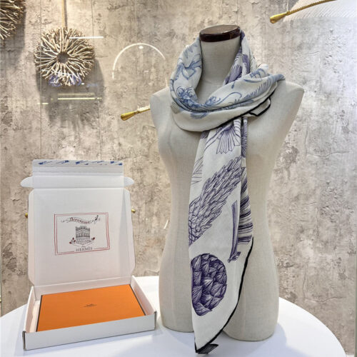High Quality Luxury Hermes “Palm Family” 90 Cm Lightweight Square Scarf – Style 26293 alternate view