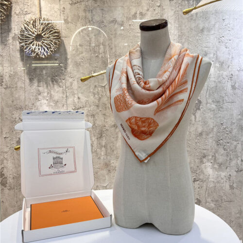 High Quality Luxury Hermes "Palm Family" 90 Cm Lightweight Square Scarf