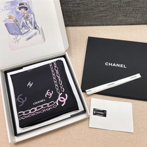 High Quality Luxury Chanel Chain With Special Double C Scarf product detail