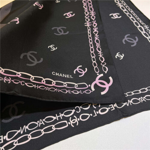 High Quality Luxury Chanel Chain With Special Double C Scarf product detail