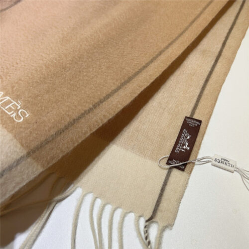 High Quality Luxury Hermes Cashmere Scarf – Style 26189 product detail