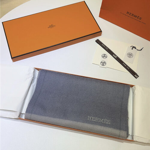 High Quality Luxury Hermes Cashmere Scarf – Style 26194 product detail