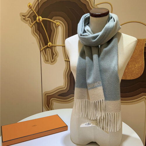 High Quality Luxury Hermes Cashmere Scarf – Style 26196 alternate view