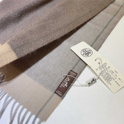 High Quality Luxury Hermes Cashmere Scarf – Style 26199 product detail