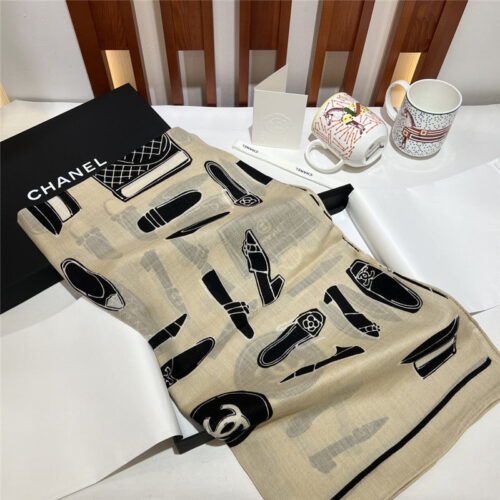 High Quality Luxury Chanel Cashmere Square Scarf – Style 25076 product detail
