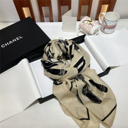 High Quality Luxury Chanel Cashmere Square Scarf – Style 25076 product detail