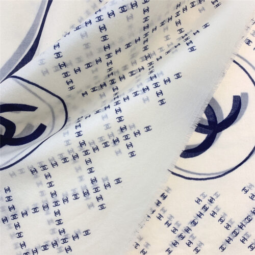 High Quality Luxury Chanel Letter Small Logo Scarf product detail