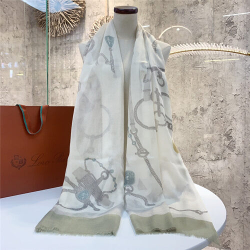 High Quality Luxury Loro Piana Cashmere Scarf – Style 26613 alternate view