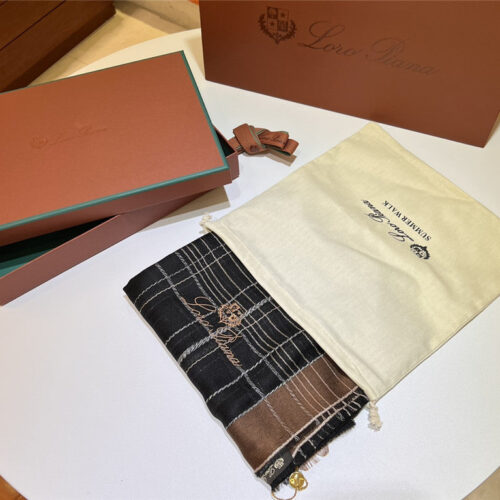 High Quality Luxury Loro Piana Silver Thread Color Block Striped Long Scarf product detail