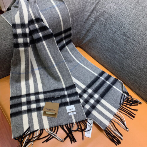 High Quality Luxury Burberry Classic Plaid Cashmere Scarf – Style 24617 product detail