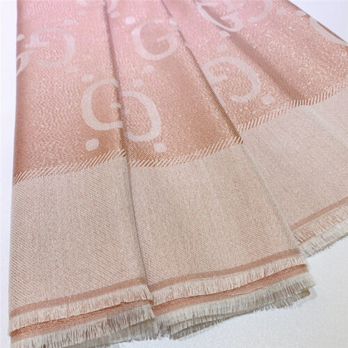 High Quality Luxury Gucci GG Lurex Jacquard Shawl product detail