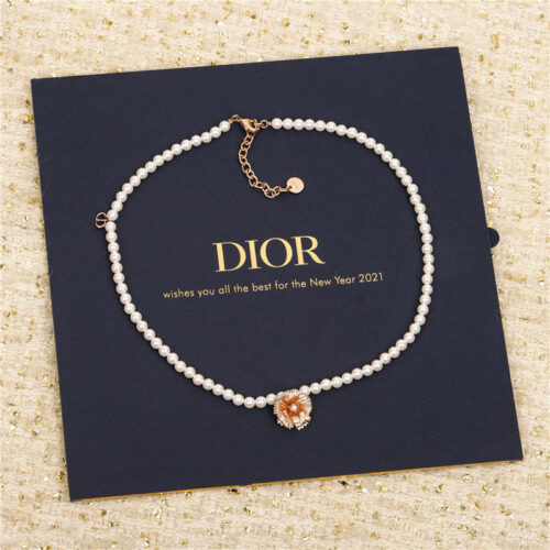 High Quality Luxury Dior Cornflower Pearl Necklace