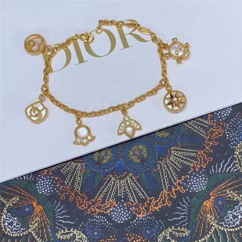 High Quality Luxury Dior Lucky Charm Jewelry Bracelet