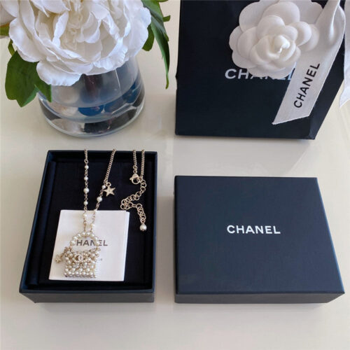 High Quality Luxury Chanel Pearl Bag Necklace