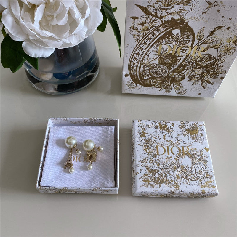 High Quality Luxury Dior New Eiffel Tower Earrings – Style 50822